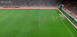 1750592950131060511.gif 路易斯3.gif