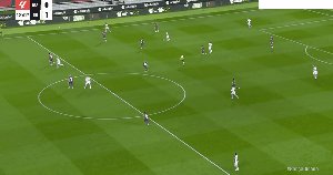 1702249679007084003.gif bar gir 12.gif